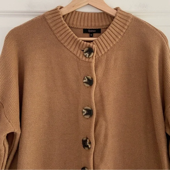 Quince Organic Cotton Cropped Cardigan Sweater Camel Brown Faux Horn Button Sz M - Picture 6 of 16